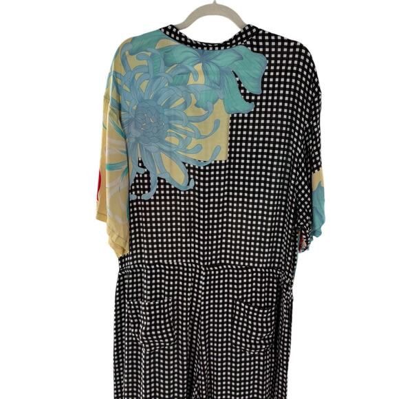 The Kit Gingham Camellia Floral Issa Tie Waist Jumpsuit - Picture 9 of 12